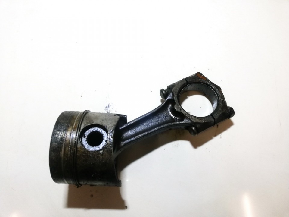 Piston and Conrod (Connecting rod) used used Opel ASTRA 2000 2.0