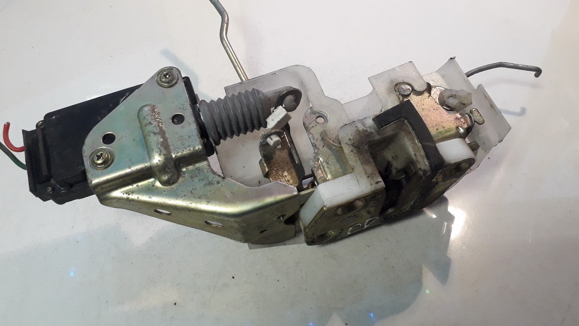 Door Lock Mechanism - front right side used used Mazda 323F 2001 2.0