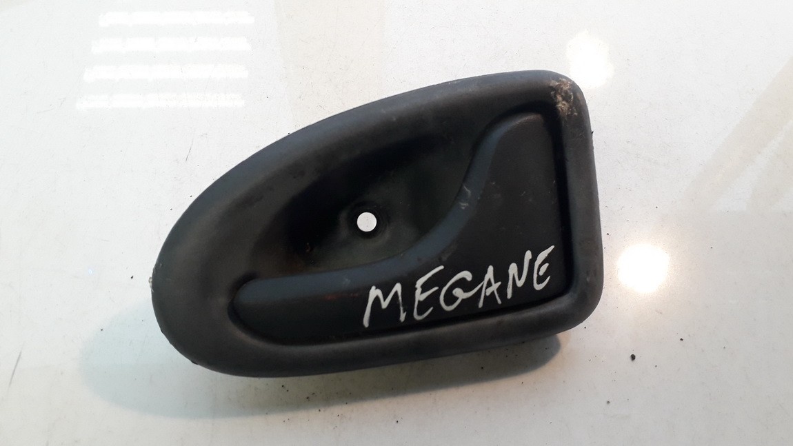 Ручка двери внутренняя передний правый 7700830079 used Renault MEGANE 1999 1.4