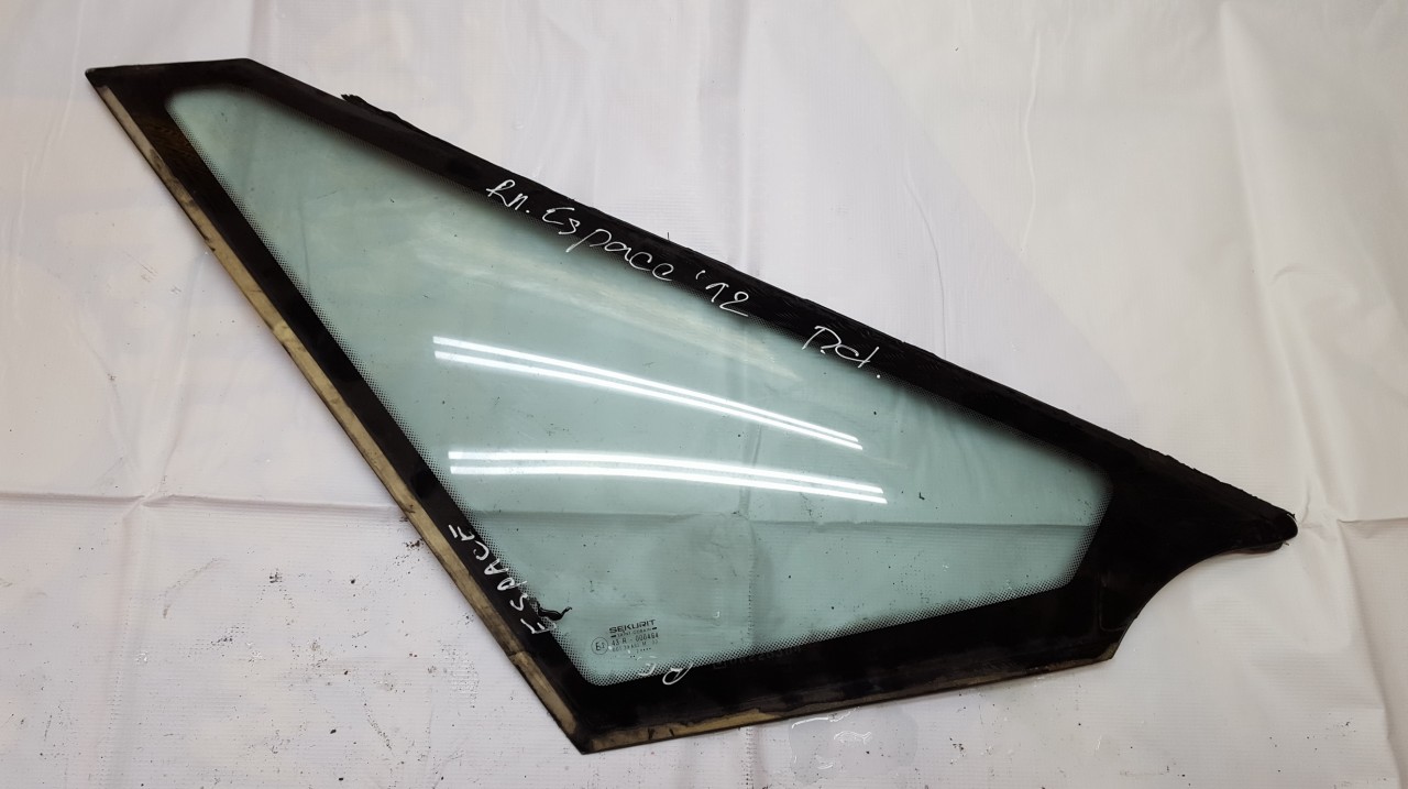 Front Right passenger side corner quarter window glass USED USED Renault ESPACE 1993 2.0