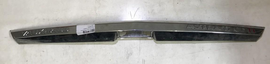 Rear door handle tailgate boot trim strip cover 461088395  Opel ASTRA 2003 1.7