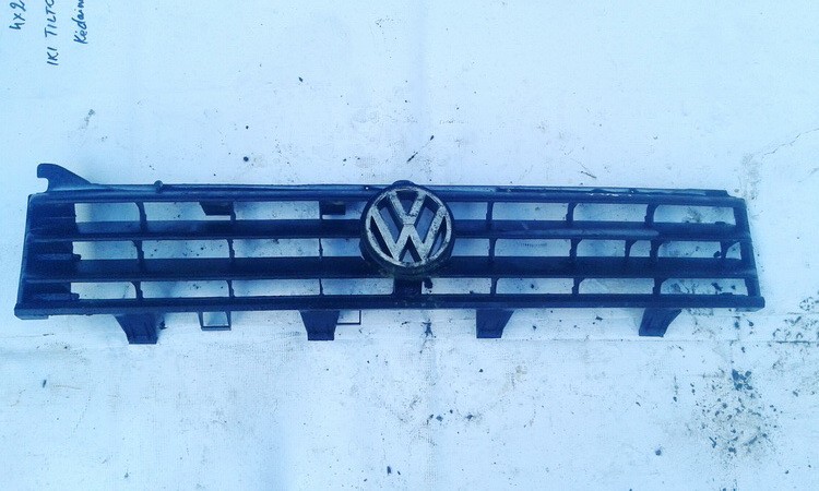 Front hood grille USED USED Volkswagen PASSAT 1997 1.9