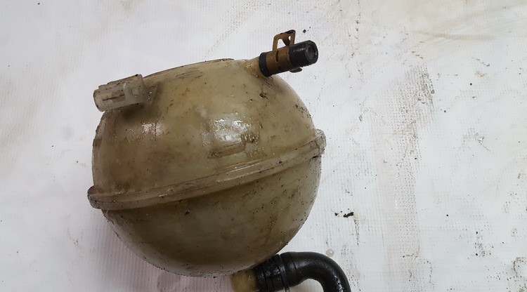 Expansion Tank coolant (RADIATOR EXPANSION TANK BOTTLE ) 357121407 USED Ford MONDEO 2002 1.8