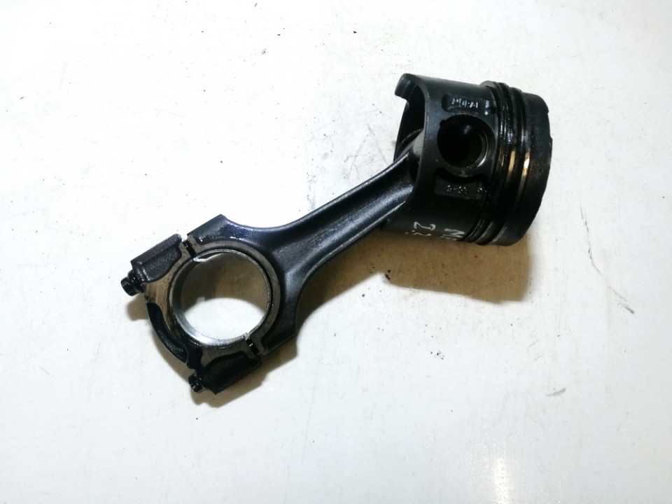 Piston and Conrod (Connecting rod) used used Mercedes-Benz VITO 2002 2.2