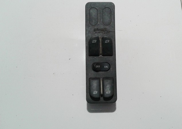 Stiklo valdymo mygtukas (lango pakeliko mygtukai) USED USED SAAB 900 1996 2.0