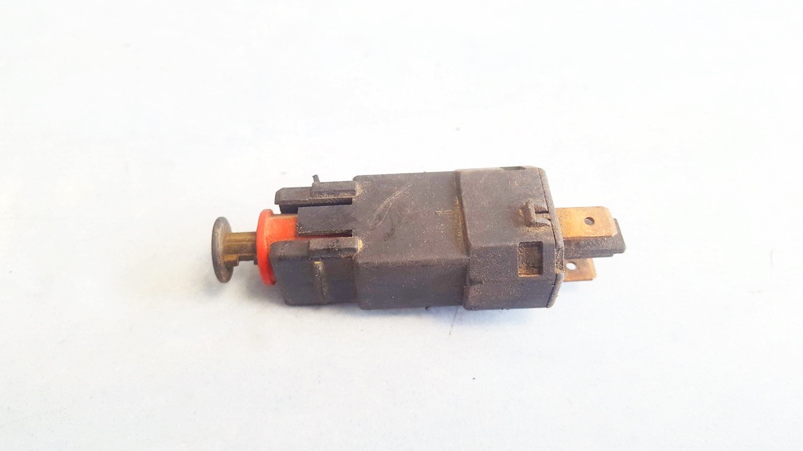 Brake Light Switch (sensor) - Switch (Pedal Contact) 90460325 451020 Opel CORSA 1999 1.0