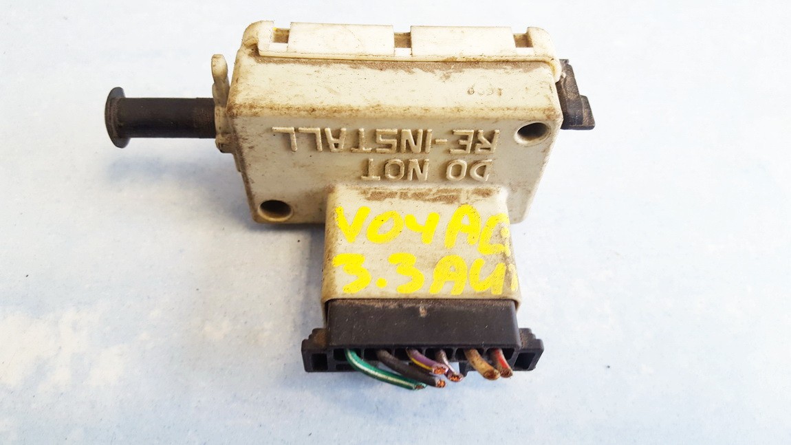 Brake Light Switch (sensor) - Switch (Pedal Contact) 56045043ag used Chrysler VOYAGER 1996 2.4
