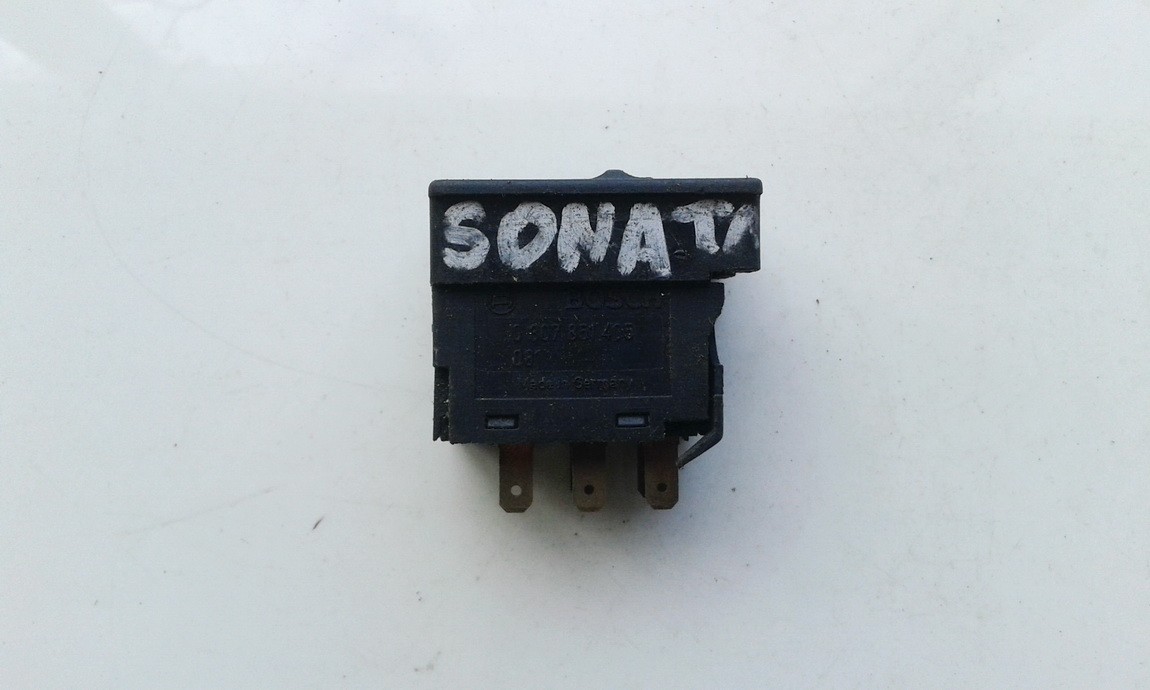 Zibintu aukscio reguliatoriaus mygtukas USED USED Hyundai SONATA 1996 2.0