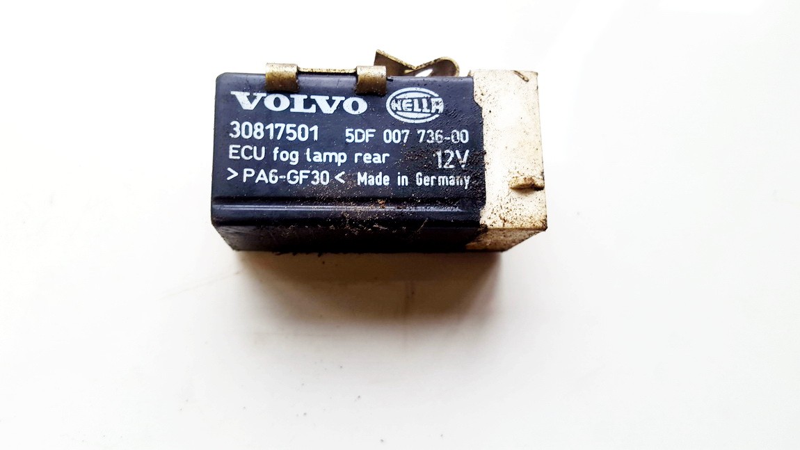 Блок электронный 30817501 5DF007736-00 Volvo V40 1997 1.9