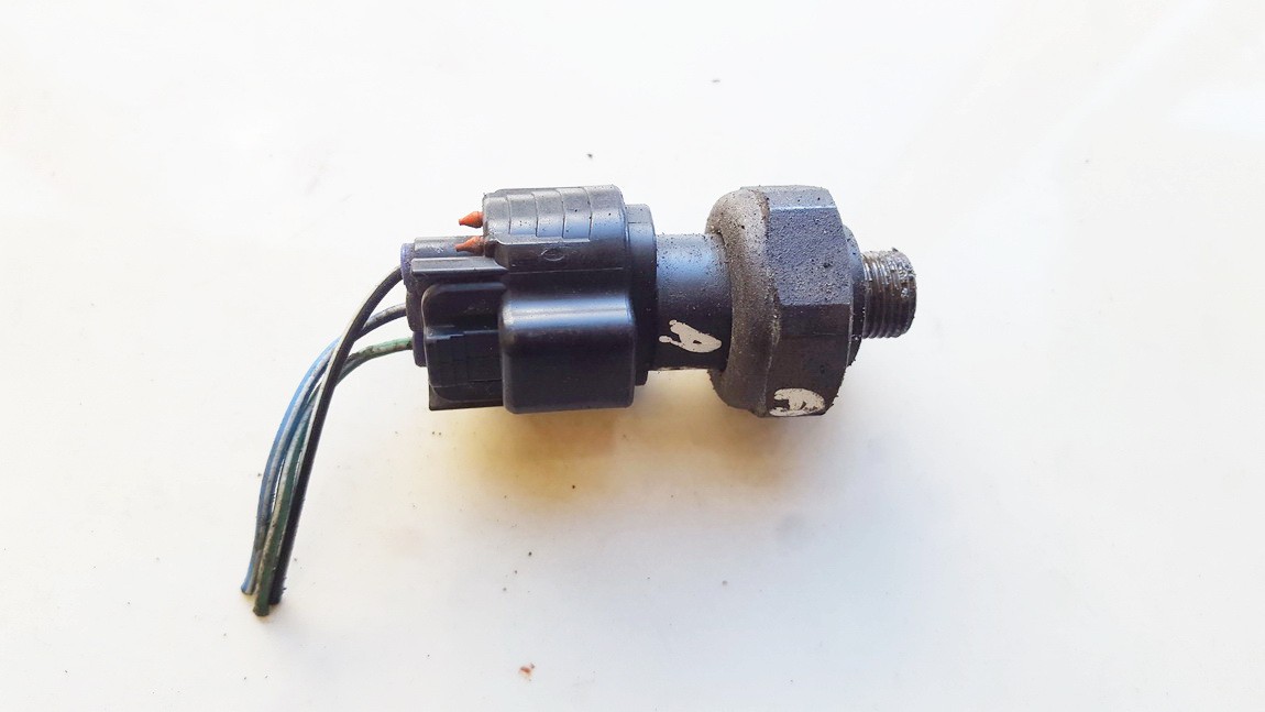 Pressure Switch, air conditioning AC Pressure Switch Control 4990007141 499000-7141 Toyota AVENSIS 2004 2.0
