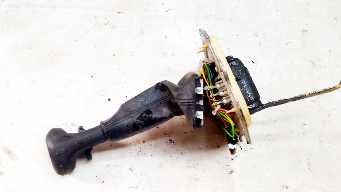 Gearshift Lever Automatic (GEAR SELECTOR UNIT) 90523972 used Opel OMEGA 1997 2.5
