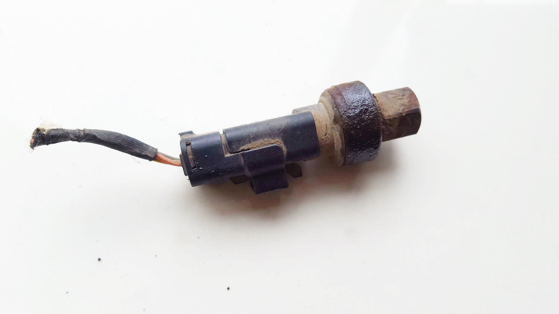Pressure Switch, air conditioning AC Pressure Switch Control used used Peugeot PARTNER 2005 2.0