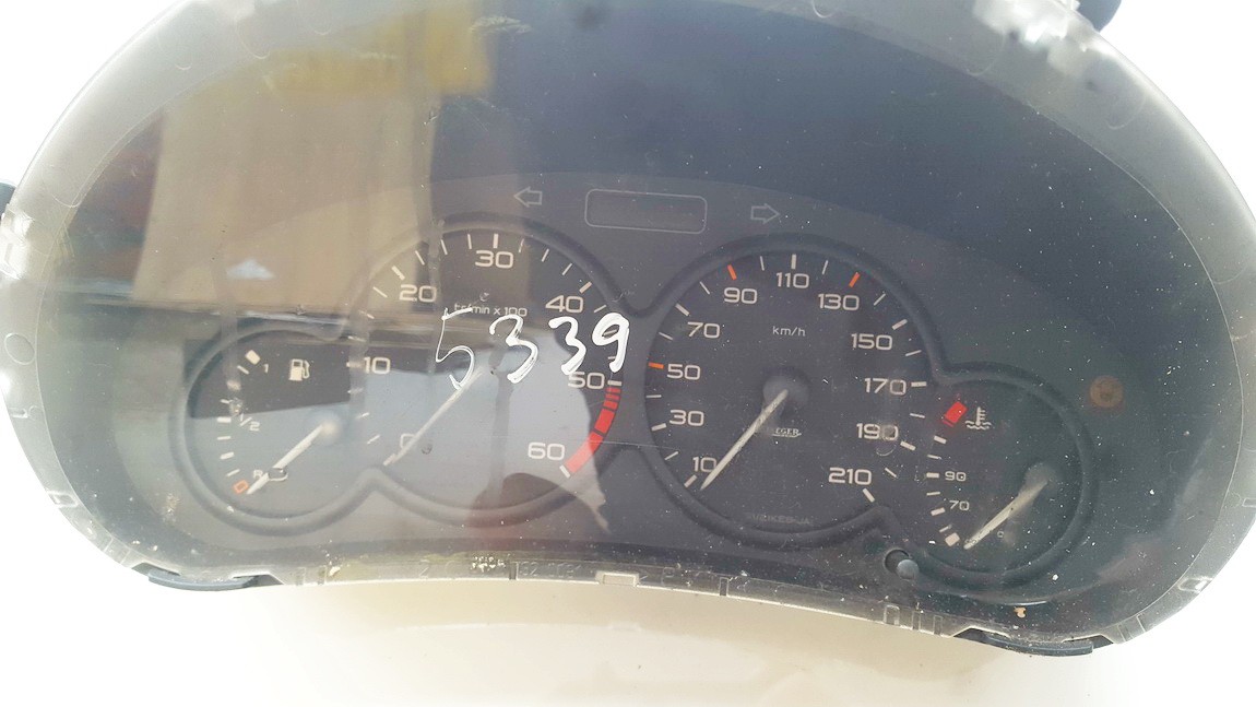 Speedometers - Cockpit - Speedo Clocks Instrument 9621001180 09031962021 Peugeot 206 1998 1.9