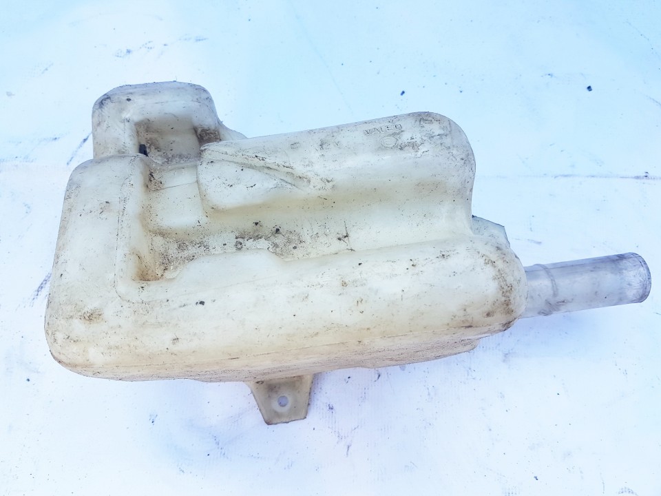 Windshield Washer Reservoir tank (WASHER BOTTLE) USED USED Rover 600-SERIES 1993 2.0