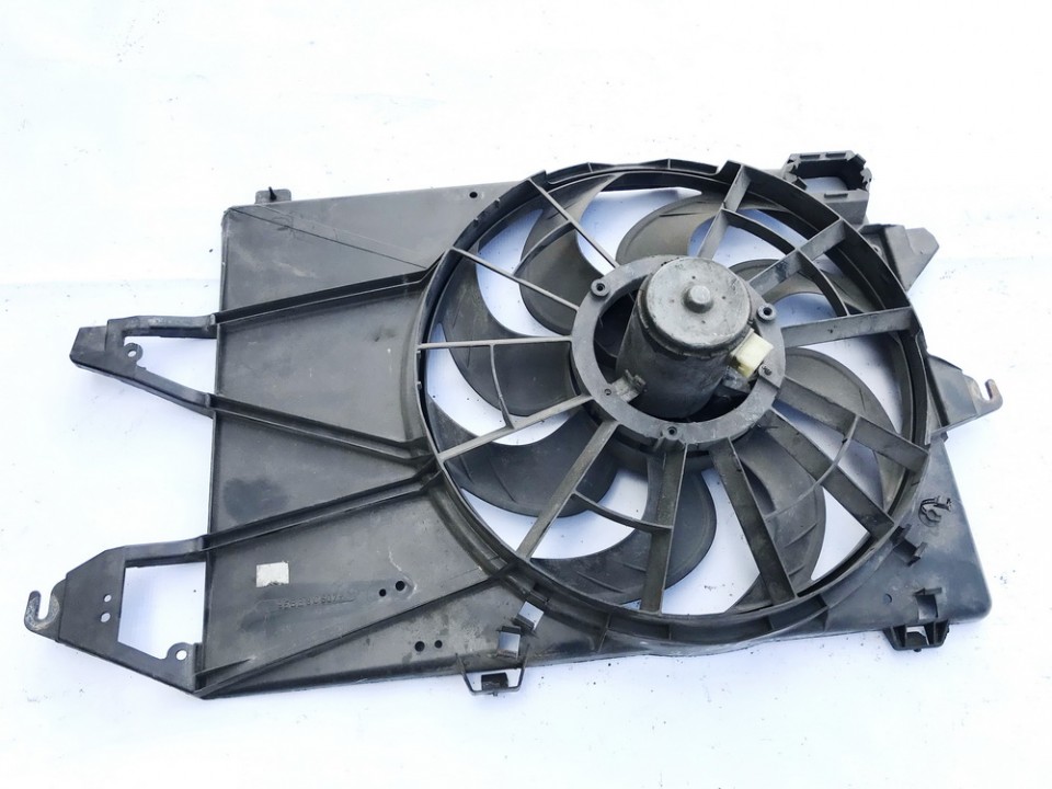 диффузор (вентилятор радиатора) 95bb8c607 95bb-8c607 Ford MONDEO 1997 2.0