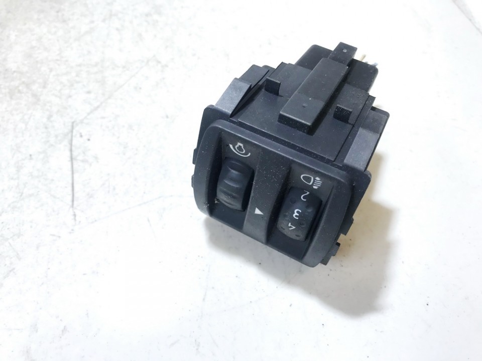 Headlight Range Control Light Controller Lighting 8200095495b 88020001395 Renault MEGANE 1996 1.6