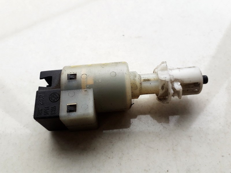 Brake Light Switch (sensor) - Switch (Pedal Contact) TRW2867 USED Fiat BRAVA 1997 1.4