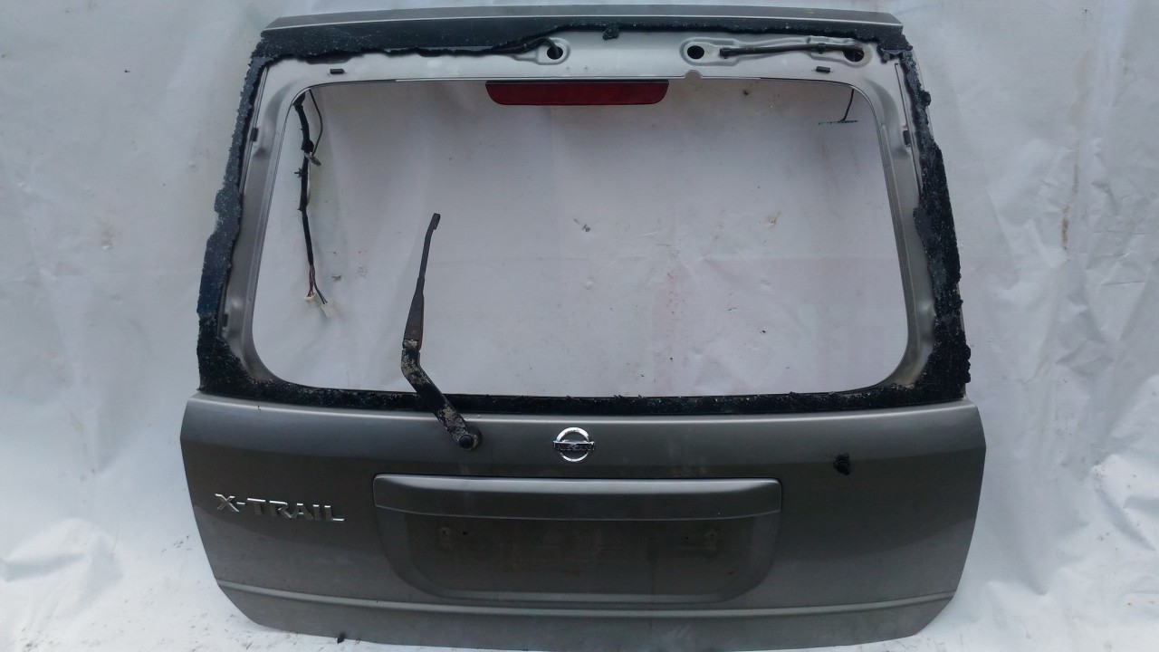 задней двери pilka used Nissan X-TRAIL 2013 2.0
