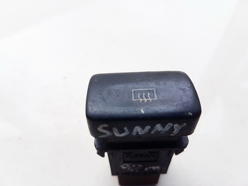 Stiklo sildymo mygtukas USED USED Nissan SUNNY 1992 1.7