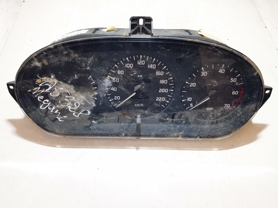 Speedometers - Cockpit - Speedo Clocks Instrument 09046412020 used Renault MEGANE 1996 1.6
