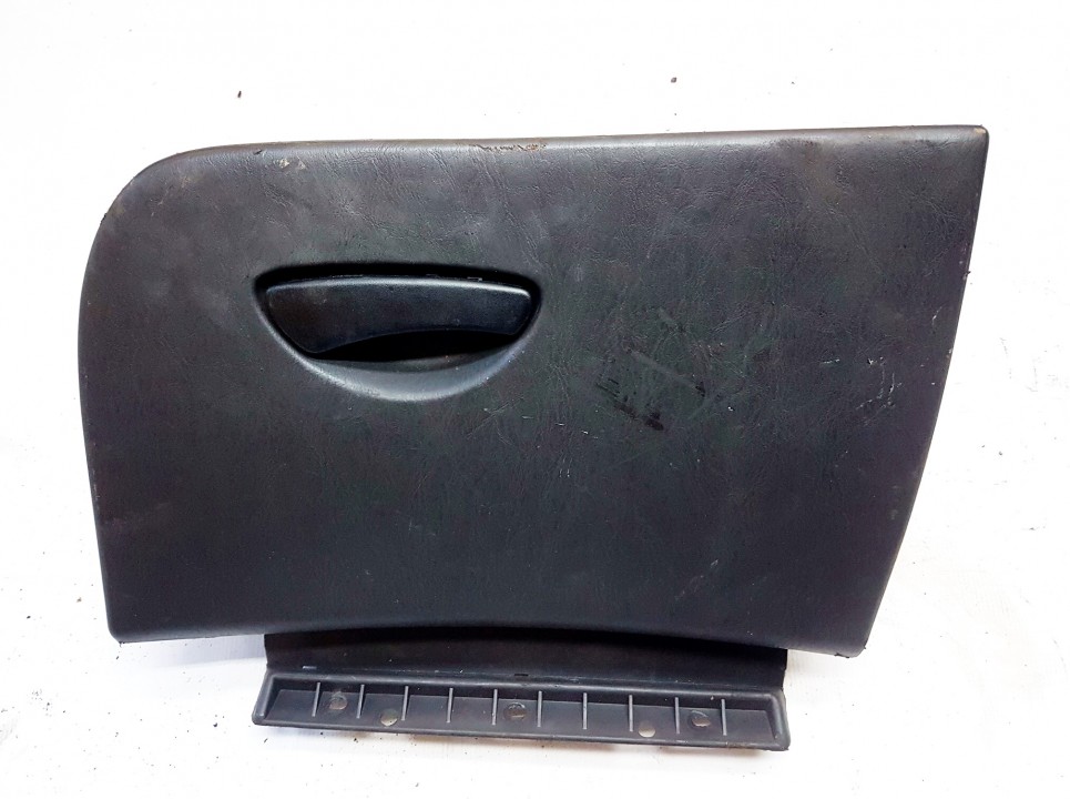 Glove Box Assembly USED USED Ford FOCUS 2005 1.6