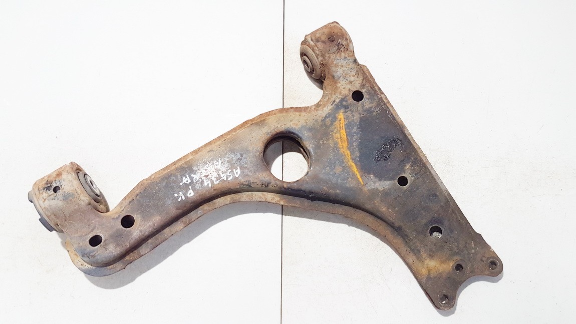 Control arm - front left used used Opel ASTRA 2007 1.7