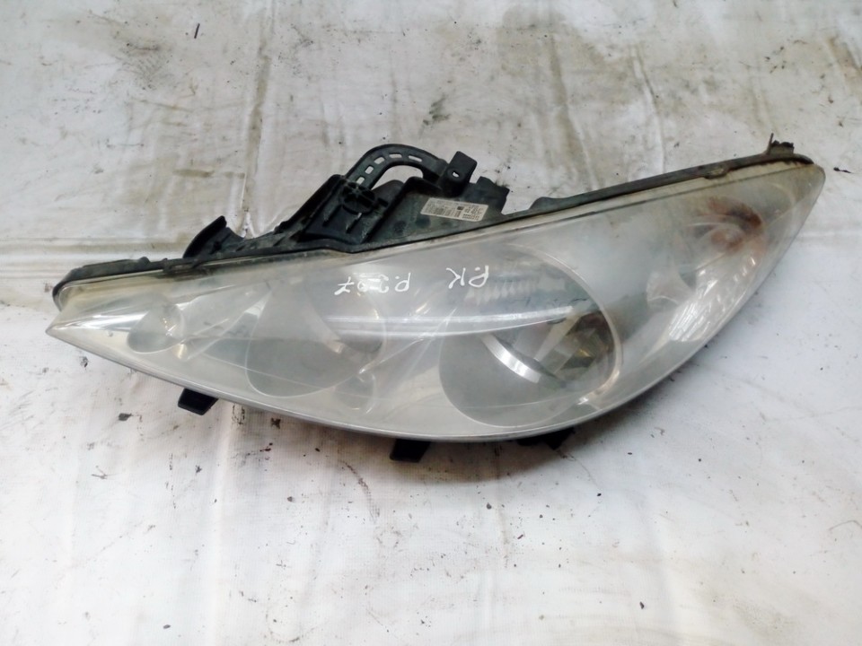 Front Headlight Left LH 9680131780 used Peugeot 207 2008 1.6