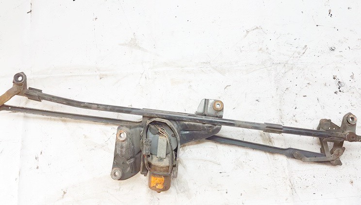 Windshield Wiper Linkage front 5010232196 used Truck - Renault PREMIUM 2001 11.1