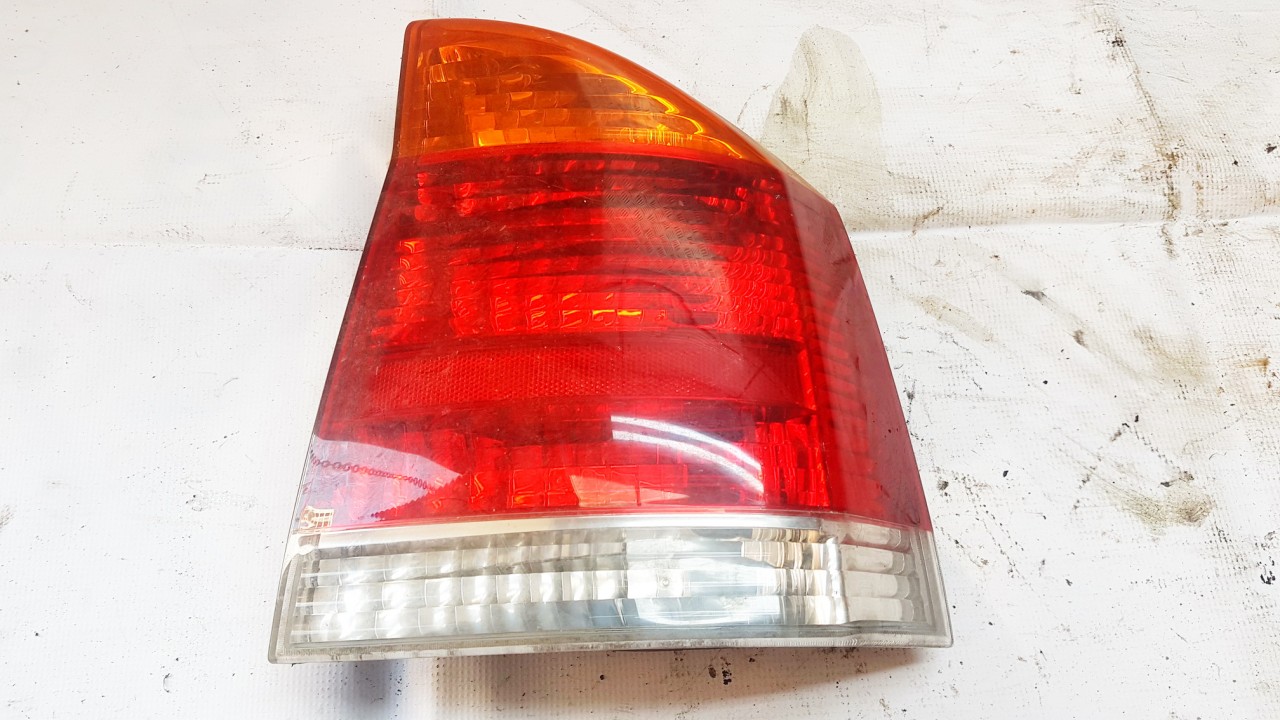 Tail Light lamp Outside, Rear Right 13130644 USED Opel VECTRA 2003 1.8
