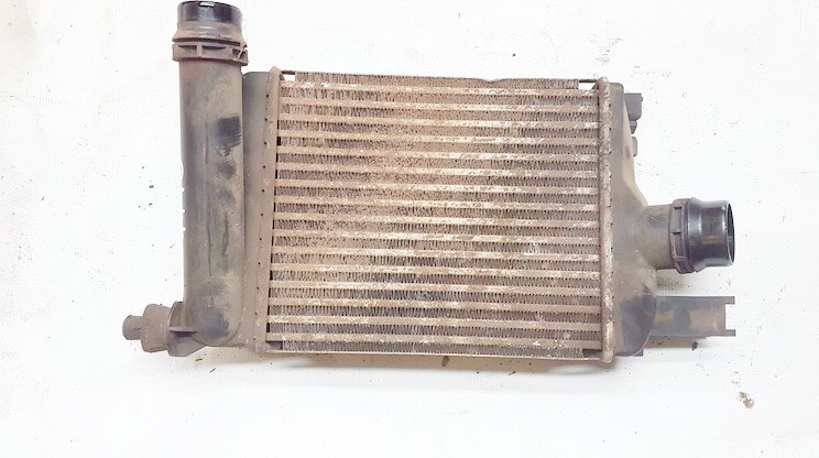 Intercooler radiator - engine cooler fits charger 144965154r 14461b681a Dacia SANDERO 2009 1.5