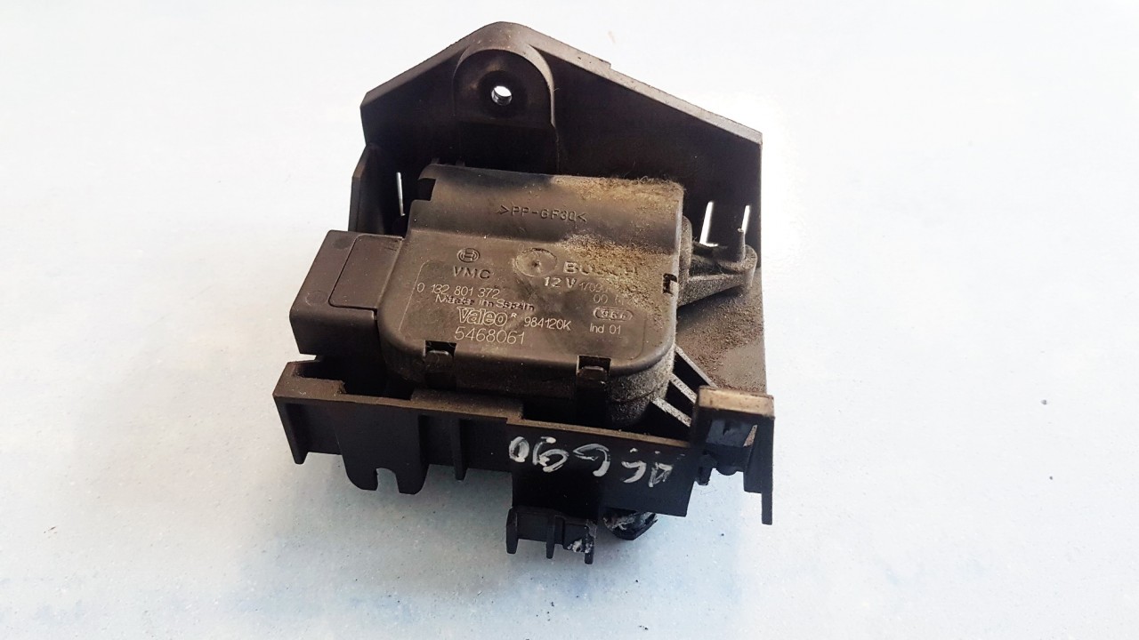 Heater Vent Flap Control Actuator Motor 0132801372 5468061 SAAB 9-5 1998 2.0