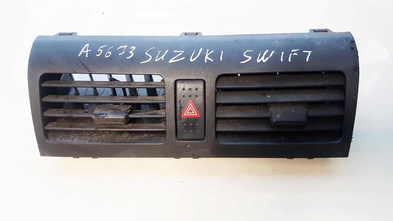 Кнопка аварийной сигнализации  7361062J00 73610-62J00, 73610-62J00-S1S Suzuki SWIFT 2006 1.3