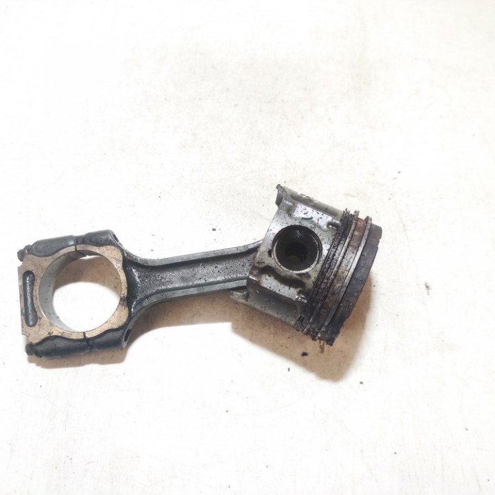Piston and Conrod (Connecting rod) 66430 used SsangYong REXTON 2006 2.7