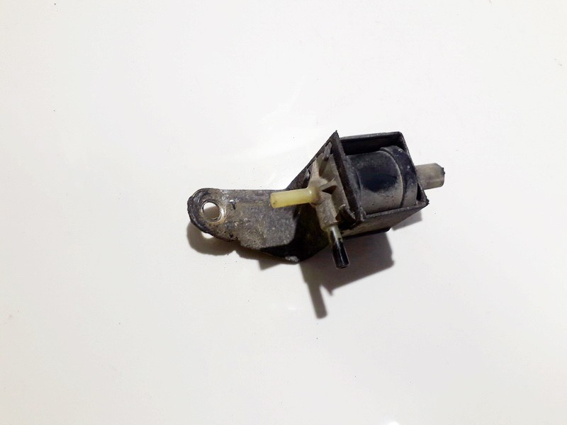Клапан (Электромагнитный (соленоидный) клапан) used used Volkswagen PASSAT 1991 1.6