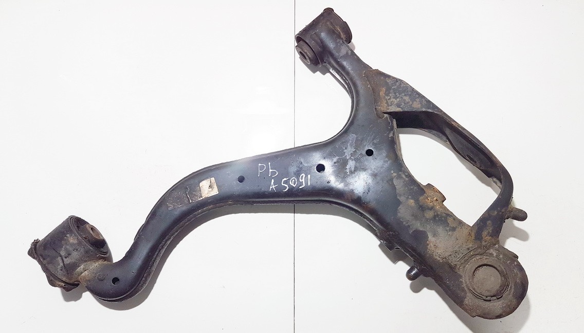 Control arm - front right bh12r used Land-Rover DISCOVERY 1997 2.5