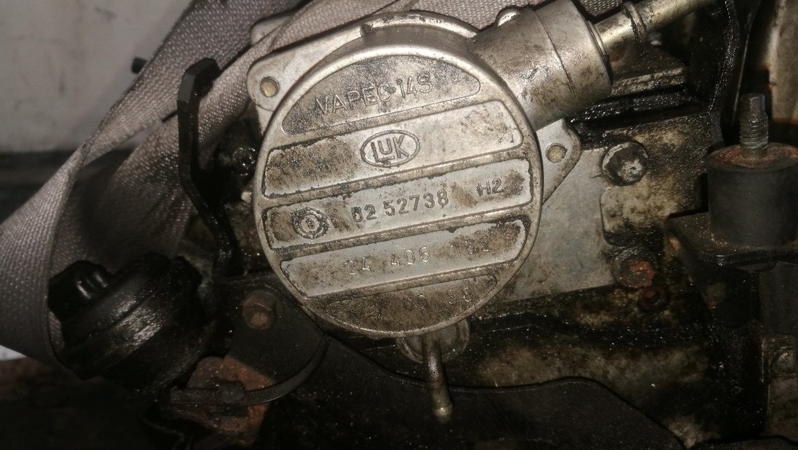 Brake Vacuum Pump 0252738 24406132 Opel VECTRA 1996 1.7