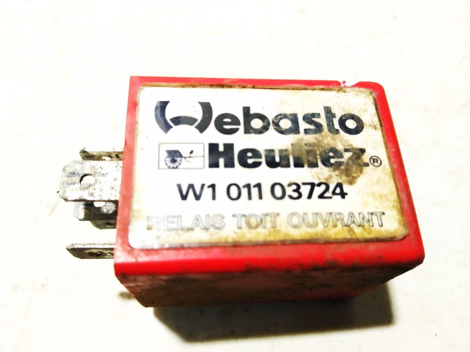 Relay module wh176670 used Renault SCENIC 2004 1.5