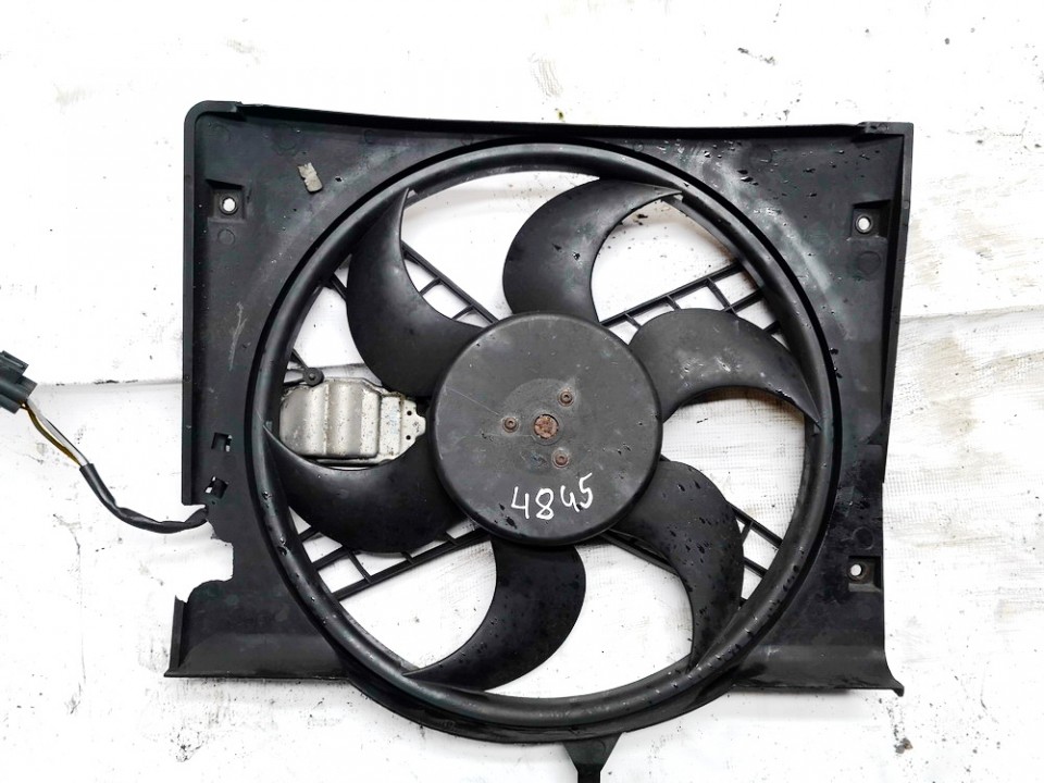 Difuzorius (radiatoriaus ventiliatorius) 155999638f used BMW 3-SERIES 2011 2.0
