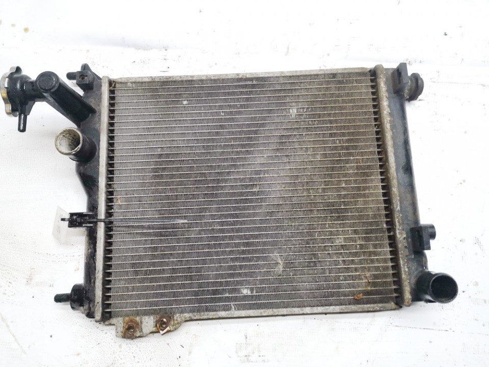Vandens radiatorius (ausinimo radiatorius) used used Hyundai GETZ 2004 1.1