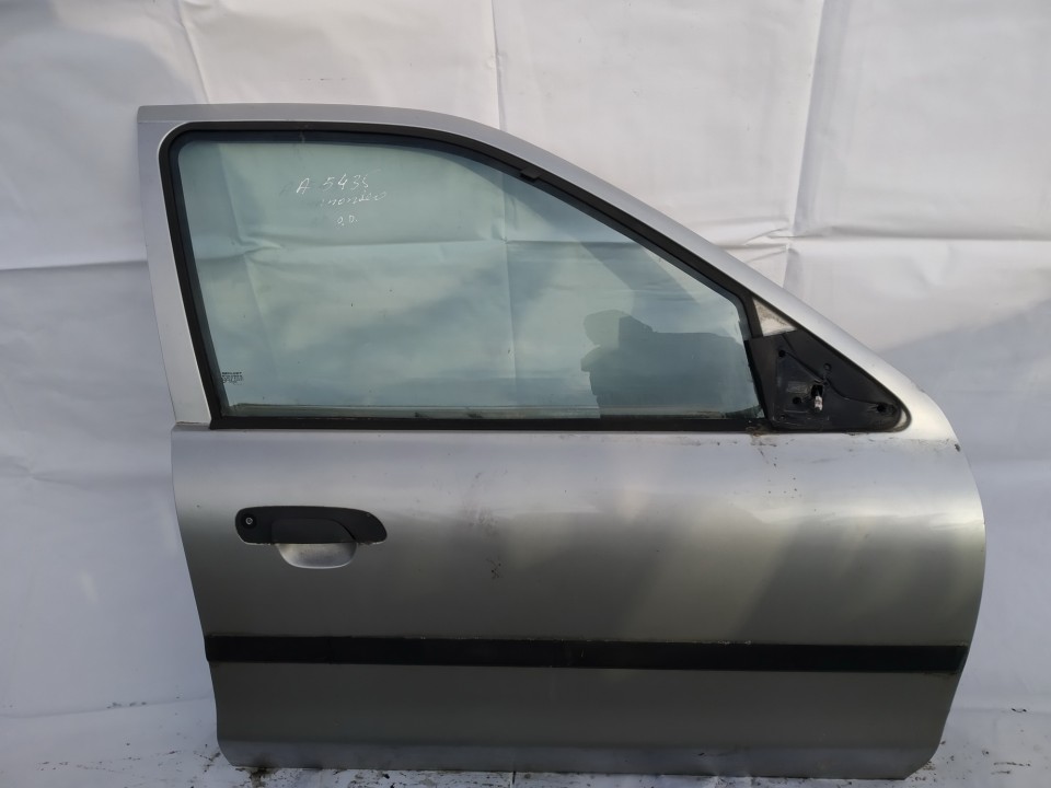 Doors - front right side pilka used Ford MONDEO 2009 1.8