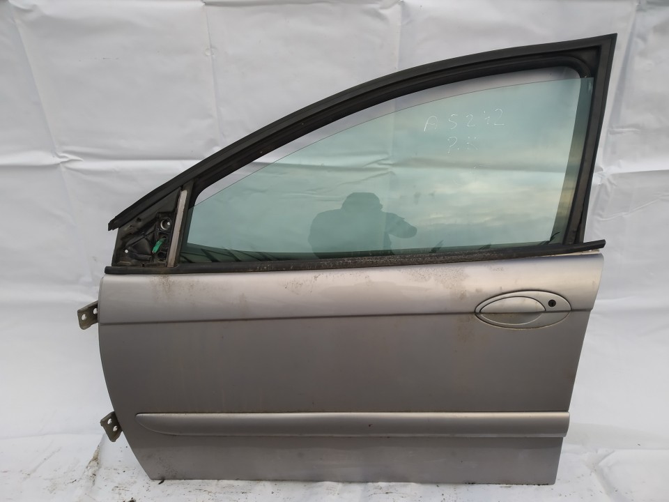 Автомобили Двери - передний левый pilka used Citroen C5 2002 2.0