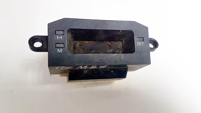 Бортовой компьютер дисплей (дисплей информационный) used used Mazda 626 1987 2.0
