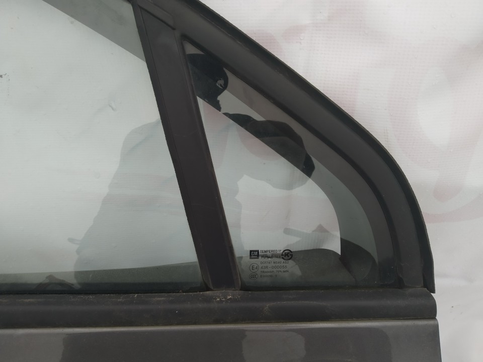 Поворотное стекло - передний правый used used Chevrolet ORLANDO 2012 2.0