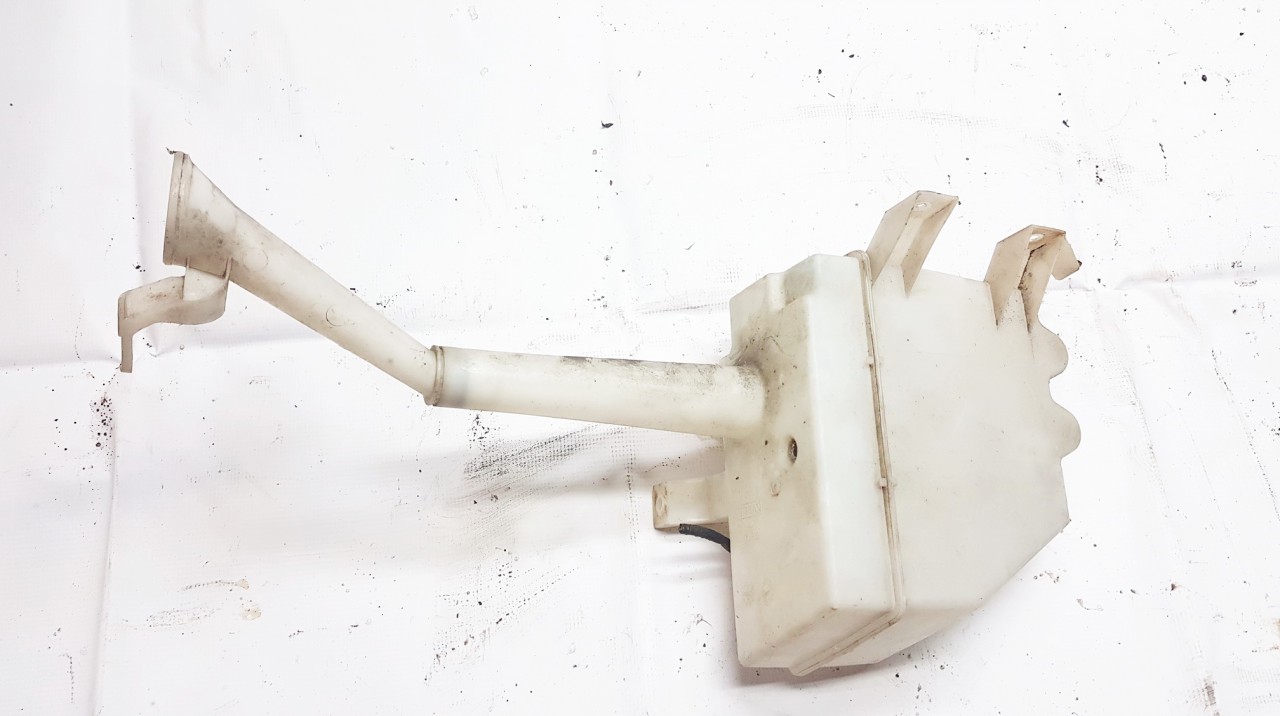Windshield Washer Reservoir tank (WASHER BOTTLE) USED USED Nissan X-TRAIL 2001 2.2