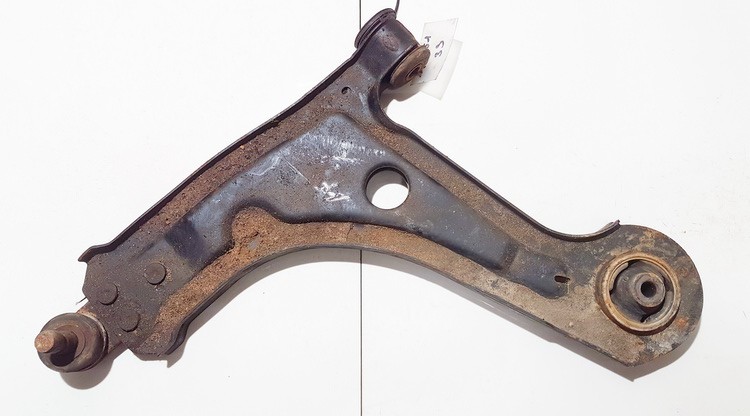 Control arm - front left used used Chevrolet LACETTI 2008 1.6