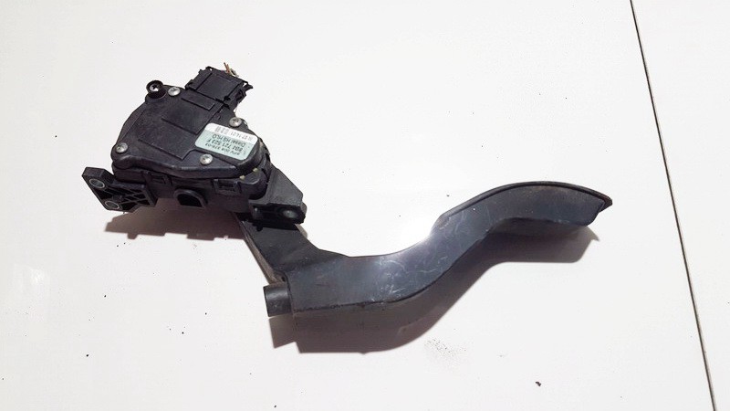 Accelerator throttle pedal (potentiometer) 8D1721523F 6PV008376-03 Volkswagen PASSAT 2001 2.0