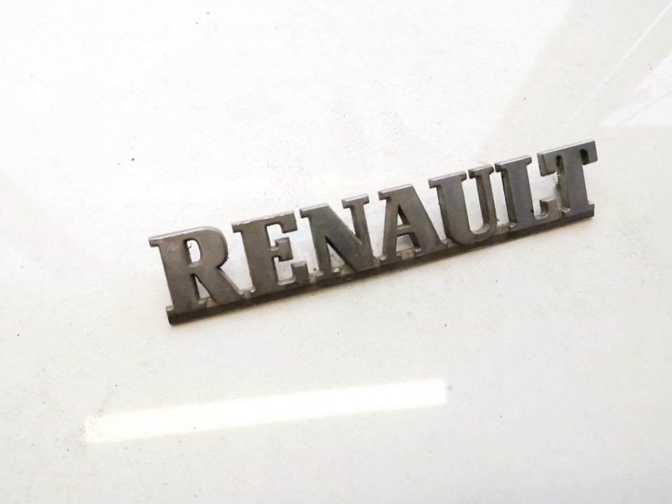 Задние Эмблема used used Renault LAGUNA 2004 1.8