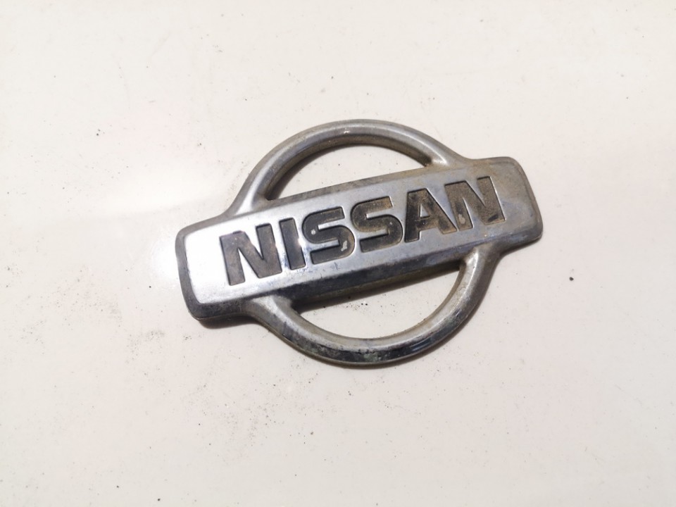 Galinis zenkliukas (Emblema) 90890bm400 used Nissan ALMERA 1996 2.0