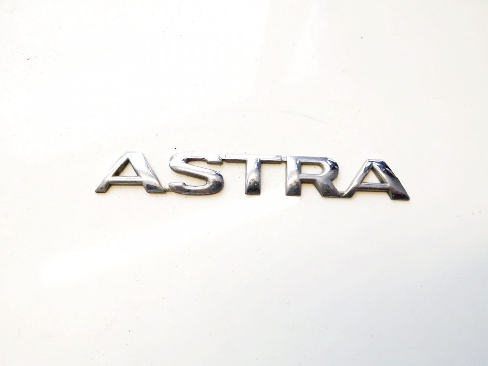 Задние Эмблема used used Opel ASTRA 2009 1.7