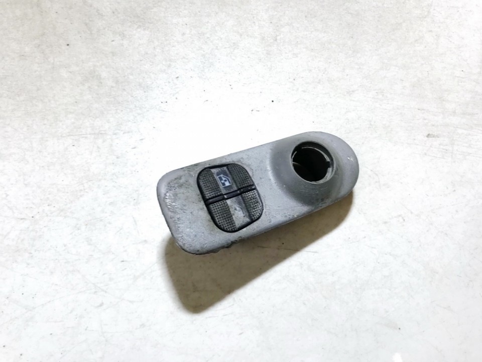 Stiklo valdymo mygtukas (lango pakeliko mygtukai) 95vwa17167 used Ford GALAXY 2002 1.9